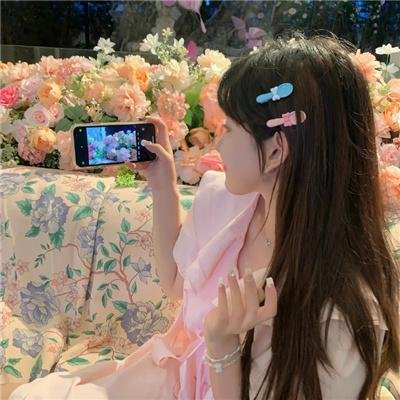 幽异仲夏